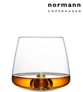 Normann Copenhagen Whiskyglas zu finden im Schottischen Whiskyshop